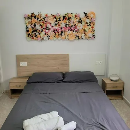 Ground Floor With Terrace And Pool Гостевой дом Торевьиа